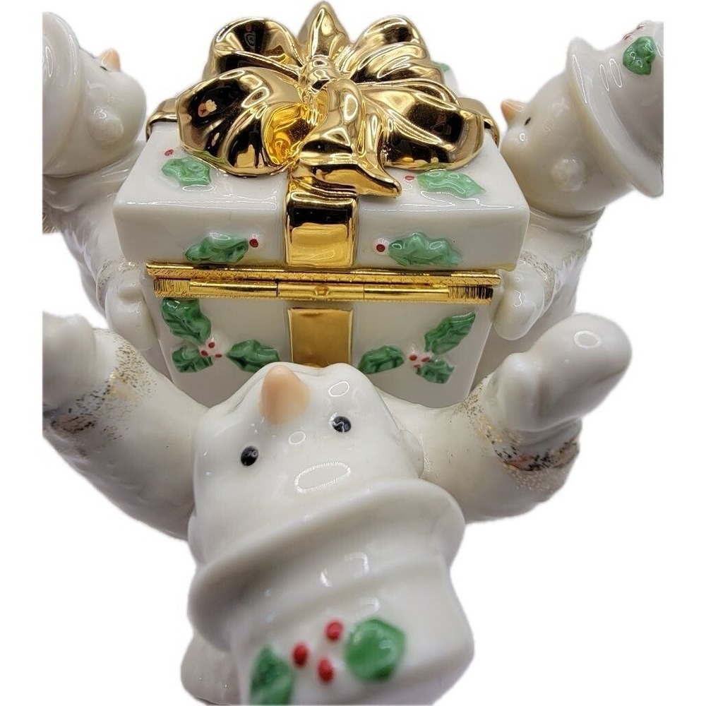 Mikasa Snowman Trio Figure Ribbon Holly Trinket Box‎  Lid Porcelain FK017 W/Box - Picture 3 of 9